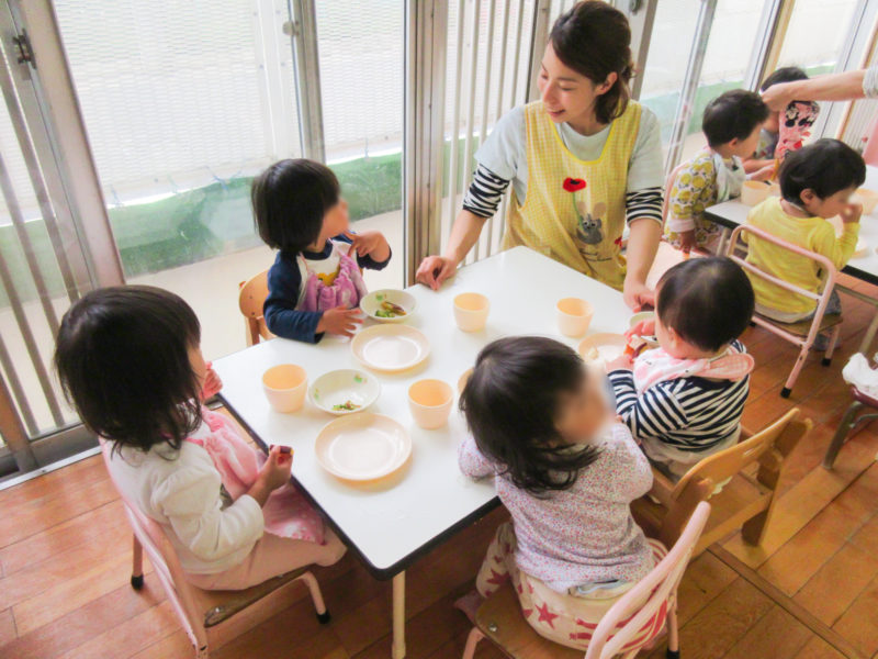 写真：給食の様子